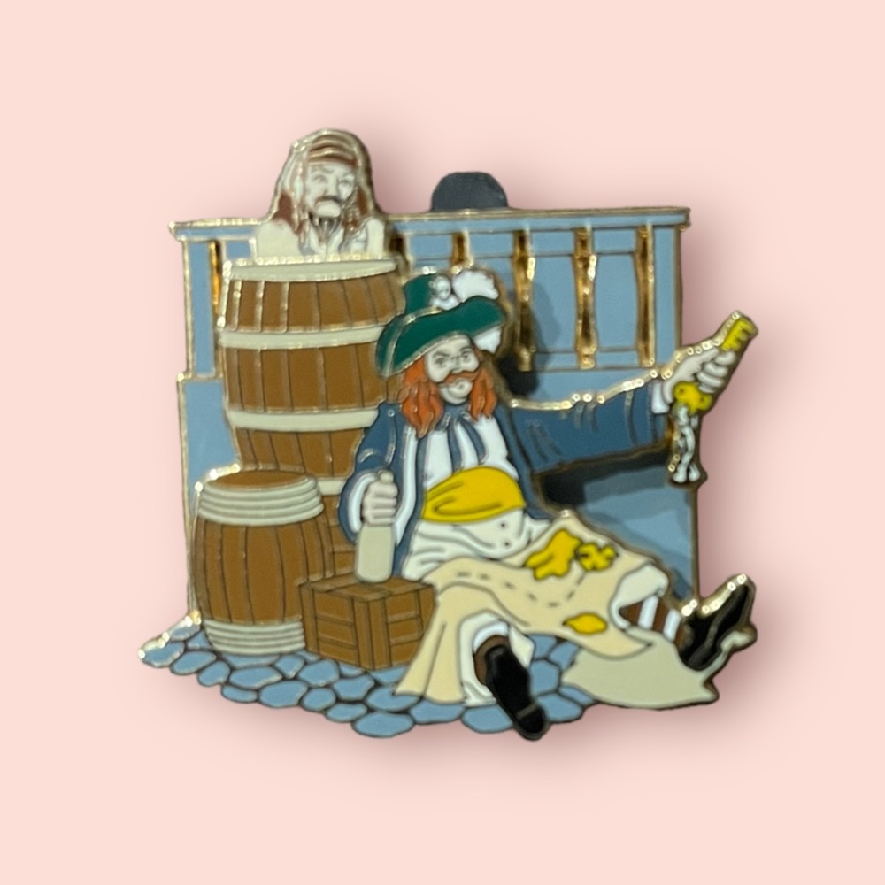 SET Vintage Disney Pirates of the Caribbean Enamel Pins - Picture 2 of 9